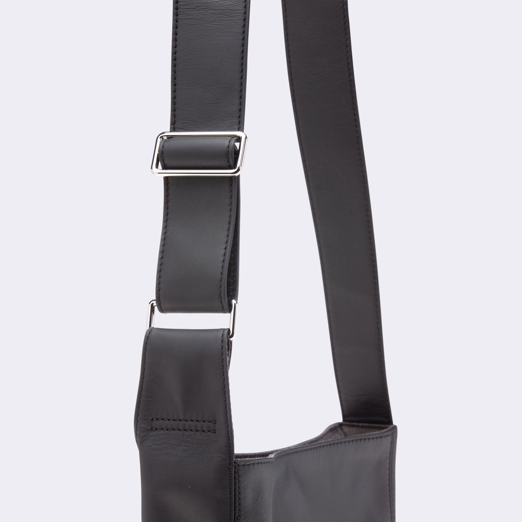 Jude Petite (Black)