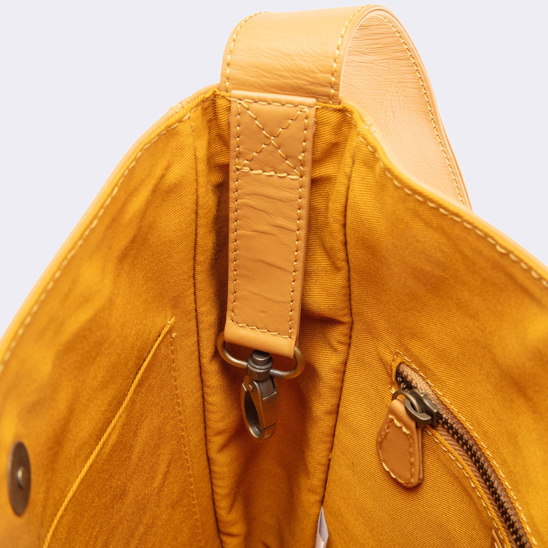 Jude Bag (Light Tan)